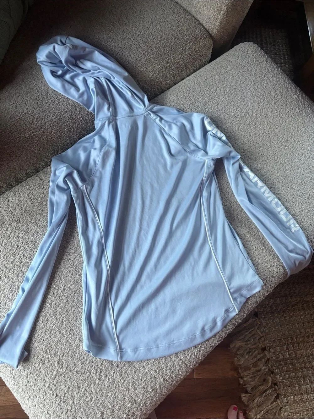 Under Armour Women's Light Blue Performance Hoodie Pullover - Picture 7 of 8